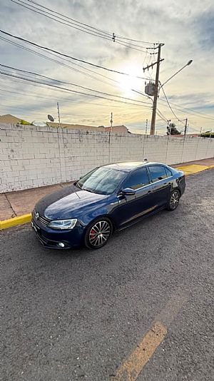 Jetta Highline 2.0 Tsi Automático Tiptronic 2014/2014 em Cuiabá - MT