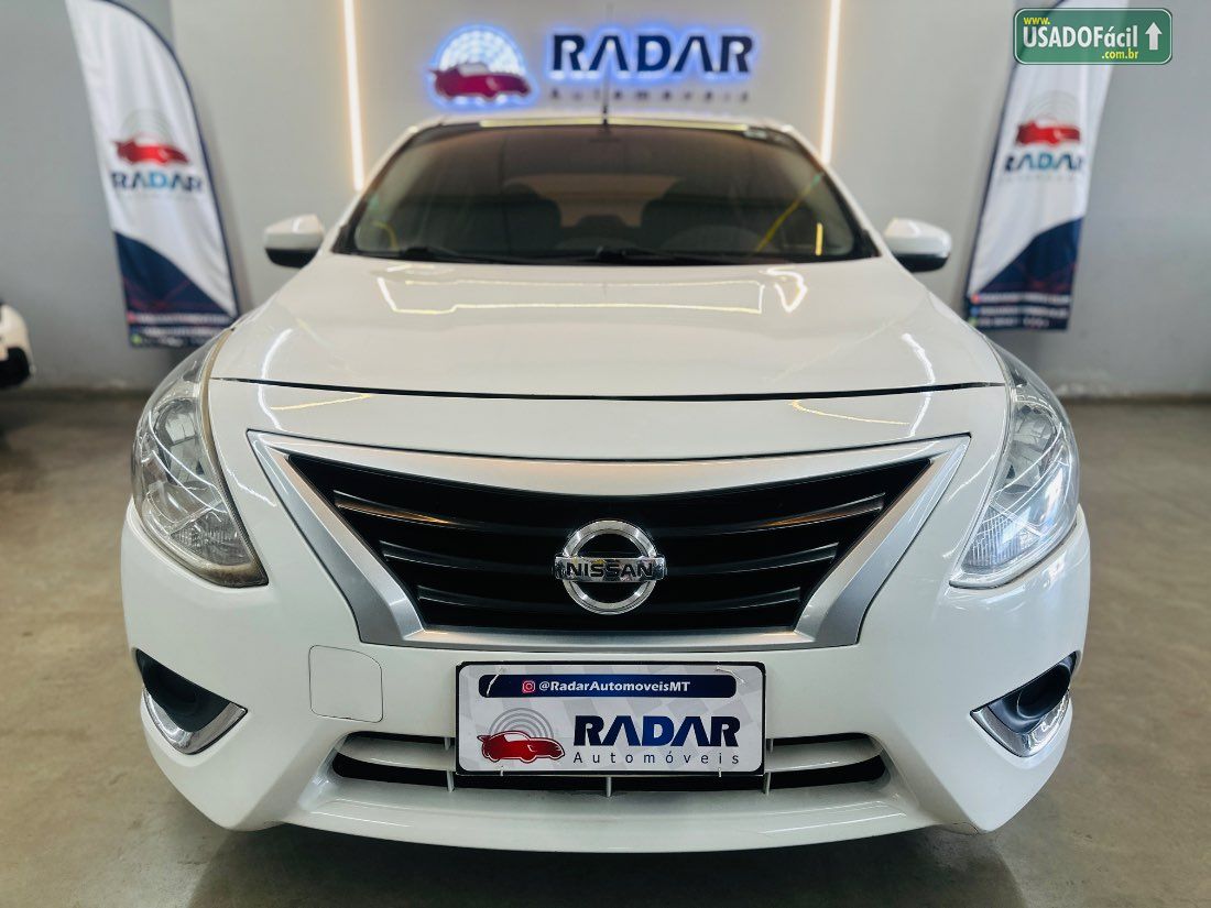 Nissan Versa SV 1.6 Automático FlexStart 2016/2017 — foto 2 de 16