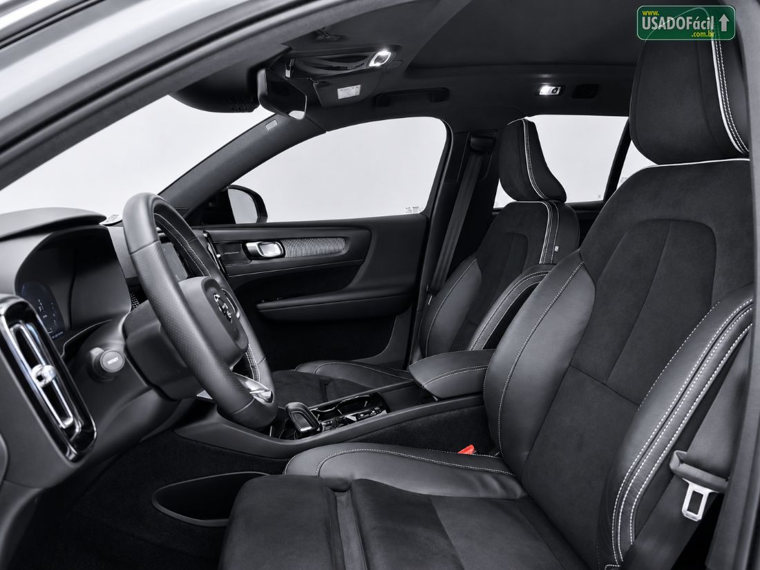 VOLVO Volvo XC 40 T-5 R-Design 1.5 FWD Híbrido 2021/2021 — foto 11 de 13