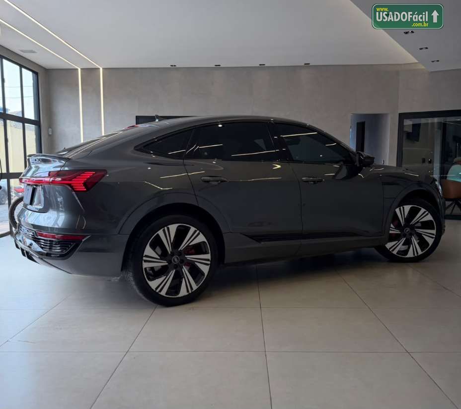 Audi Audi Q8 E-Tron Performance Black Elétrico 2023/2024 — foto 6 de 23