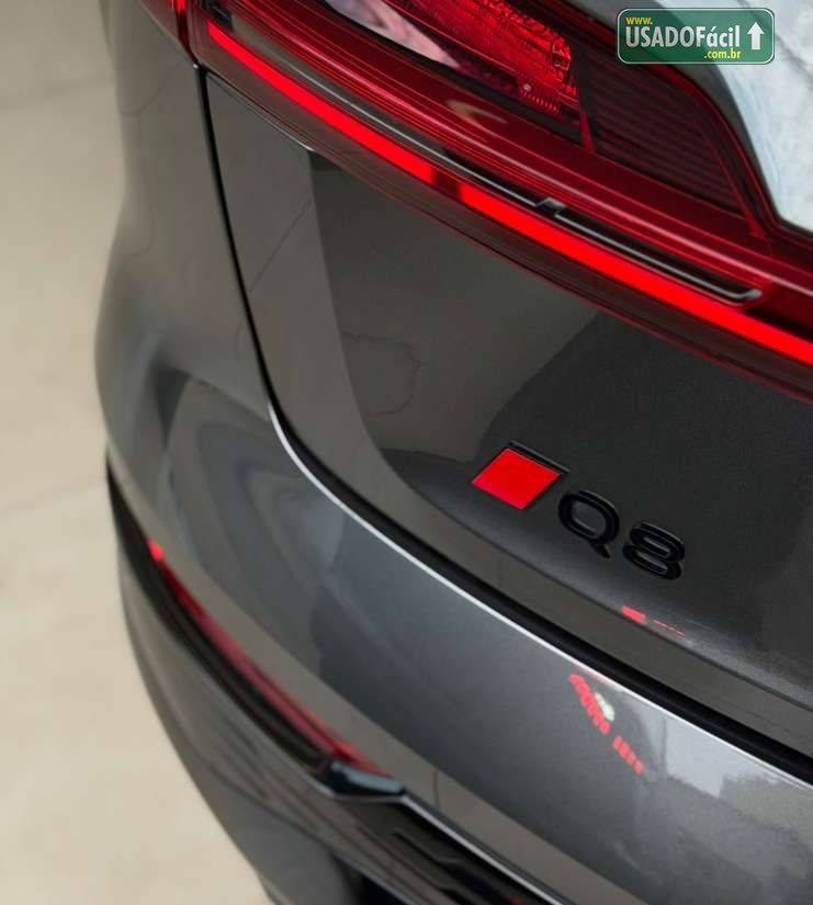 Audi Audi Q8 E-Tron Performance Black Elétrico 2023/2024 — foto 7 de 23
