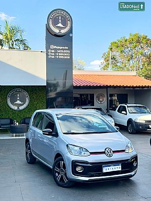 Up! Move 1.0 Tsi Total Flex 5p 2017/2018 em Rondonópolis - MT