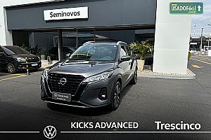 Kicks Advance 1.6 Automático Flex