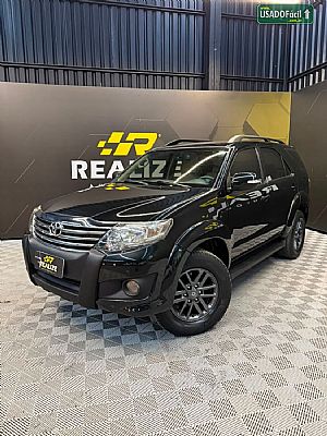 Hilux Sw4 Sr 2.7 4x2 Flex Automático 2012/2012 em Campo Novo do Parecis - MT