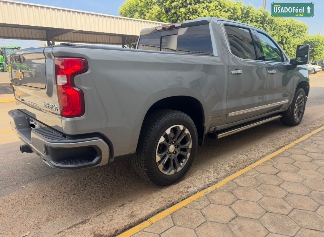 CHEVROLET/GM Silverado High Country 5.3 V8 AWD Automático 2024/2025 — foto 16 de 31