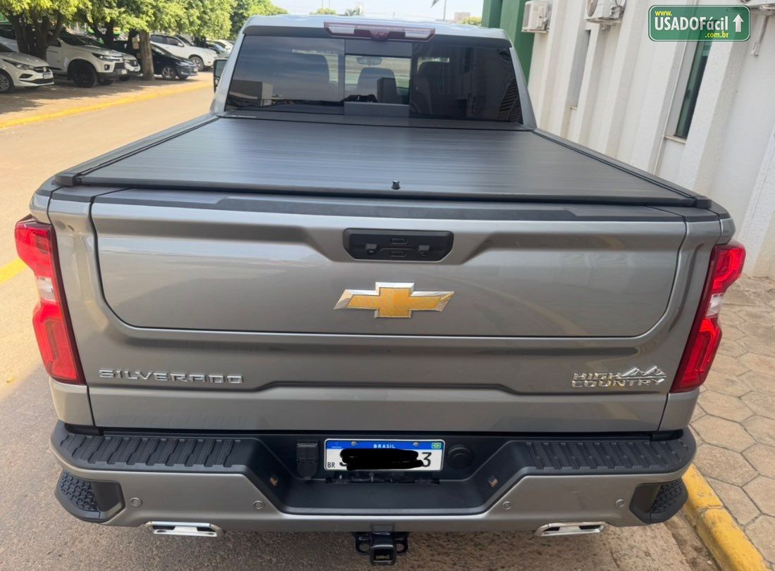CHEVROLET/GM Silverado High Country 5.3 V8 AWD Automático 2024/2025 — foto 18 de 31