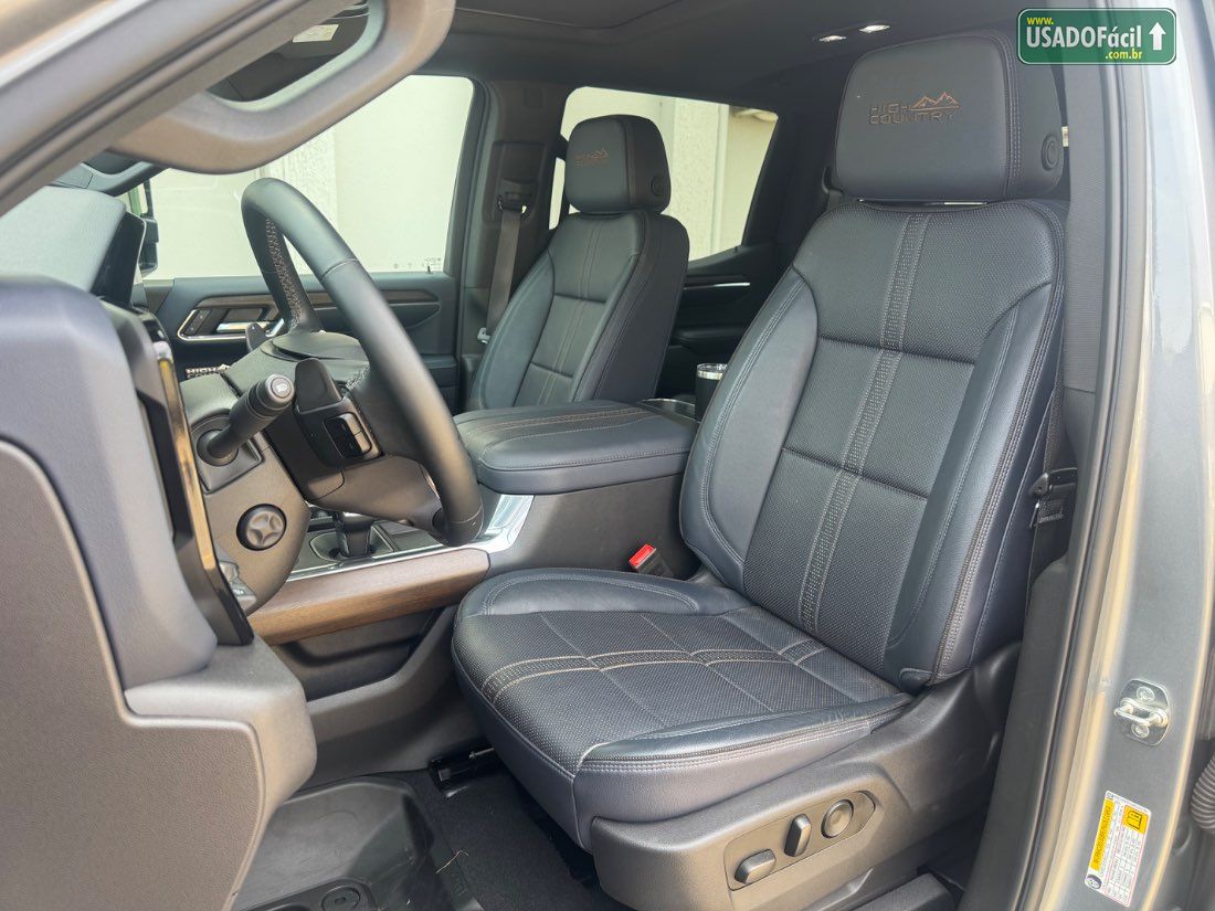 CHEVROLET/GM Silverado High Country 5.3 V8 AWD Automático 2024/2025 — foto 22 de 31