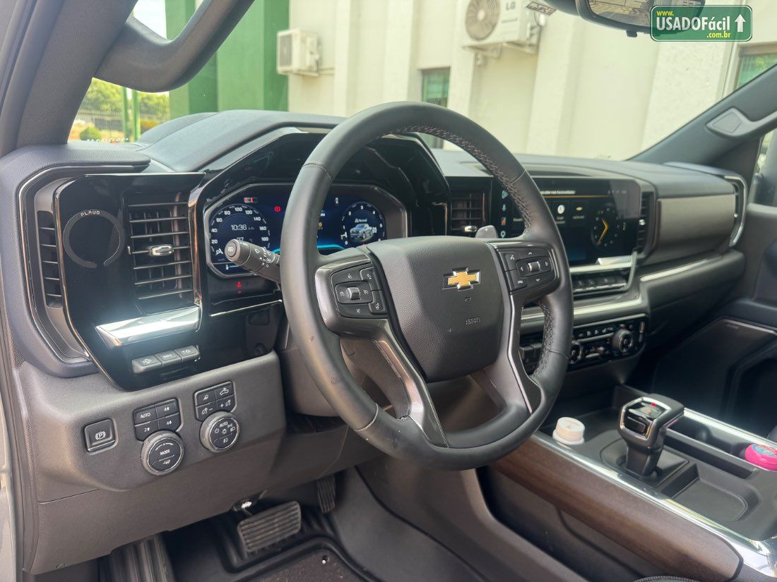 CHEVROLET/GM Silverado High Country 5.3 V8 AWD Automático 2024/2025 — foto 23 de 31