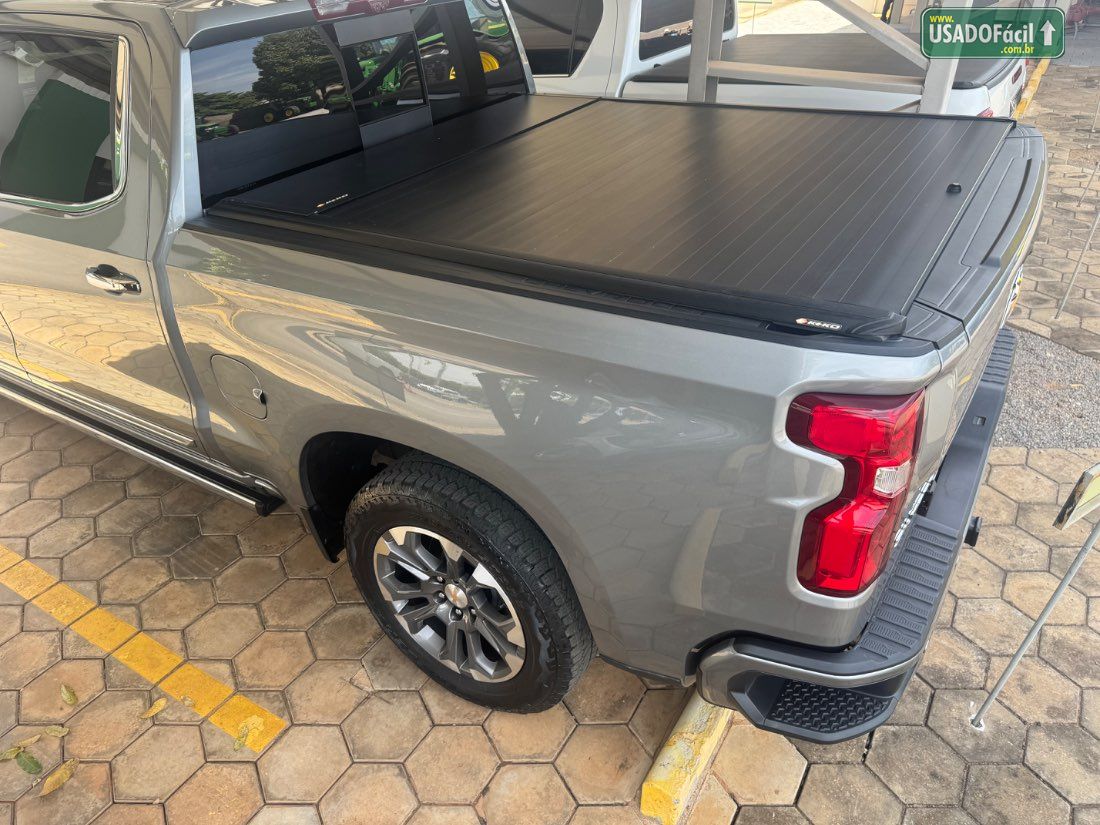 CHEVROLET/GM Silverado High Country 5.3 V8 AWD Automático 2024/2025 — foto 27 de 31