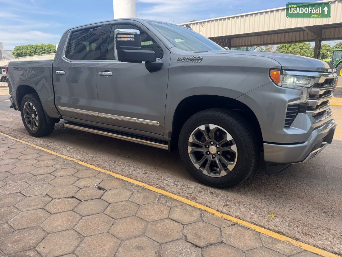 CHEVROLET/GM Silverado High Country 5.3 V8 AWD Automático 2024/2025 — foto 2 de 31