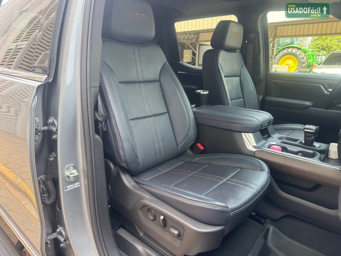 CHEVROLET/GM Silverado High Country 5.3 V8 AWD Automático 2024/2025 — foto 5 de 31