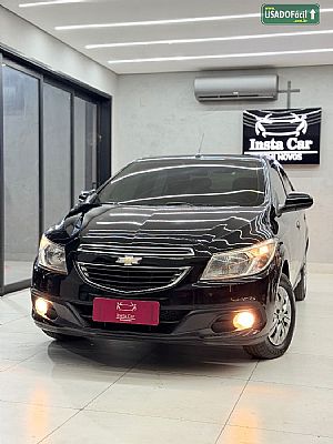 Prisma Sedan Lt 1.0 Flexpower 2013/2014 em Várzea Grande - MT