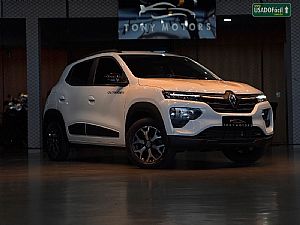 Kwid Outsider 1.0 Mecânico Flex 2022/2023 em Rondonópolis - MT