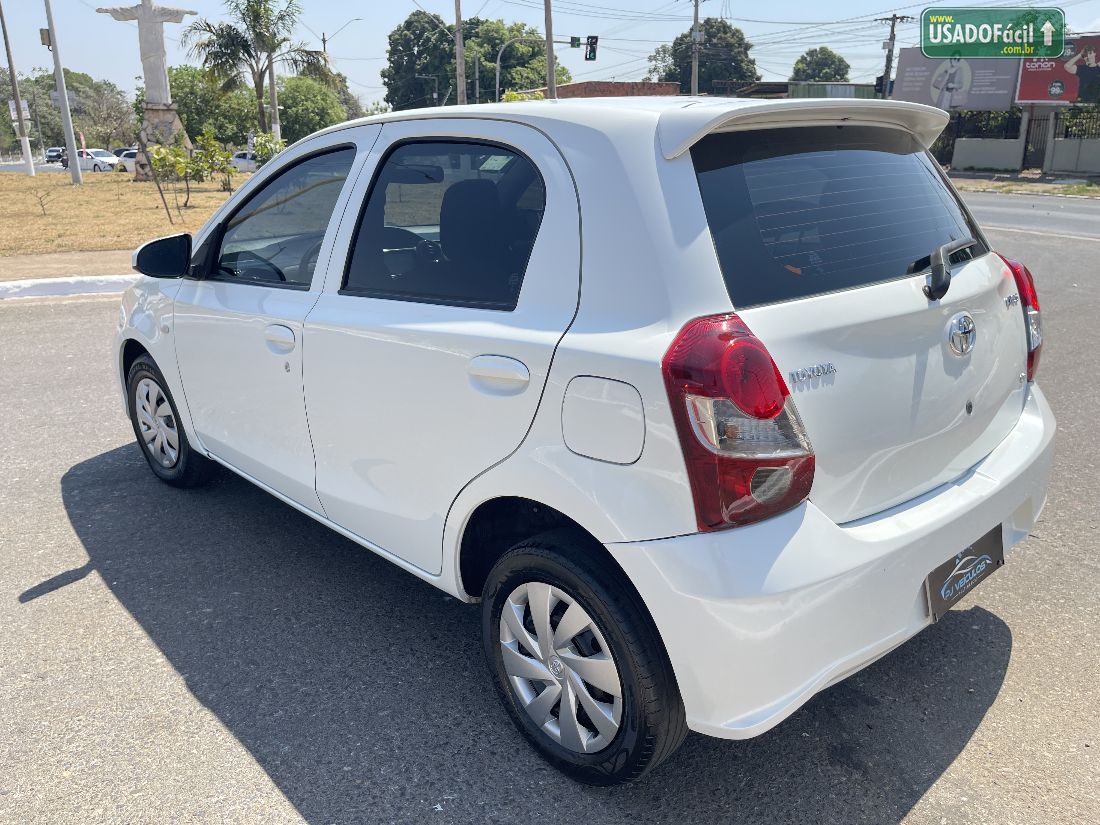Toyota Etios Hatch X 1.3 Mecânico Flex 2018/2019 — foto 5 de 11