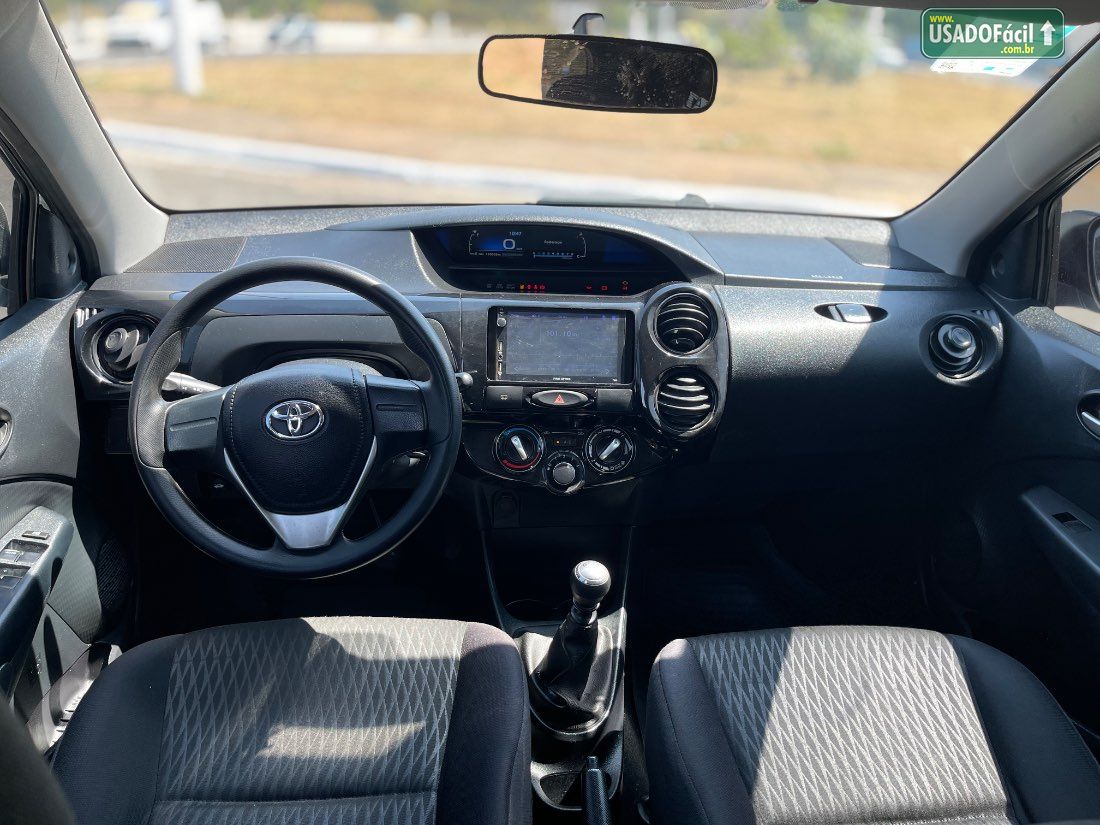 Toyota Etios Hatch X 1.3 Mecânico Flex 2018/2019 — foto 8 de 11