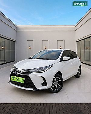 Yaris Hatch Xls 1.5 Automático Flex 2022/2023 em Cuiabá - MT