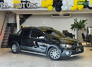 Saveiro Cross Cd 1.6 Total Flex 2015/2016 em Cuiabá - MT