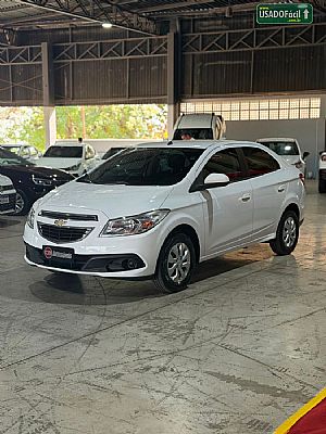 Prisma Sedan Lt 1.0 Flex 2014/2015 em Várzea Grande - MT