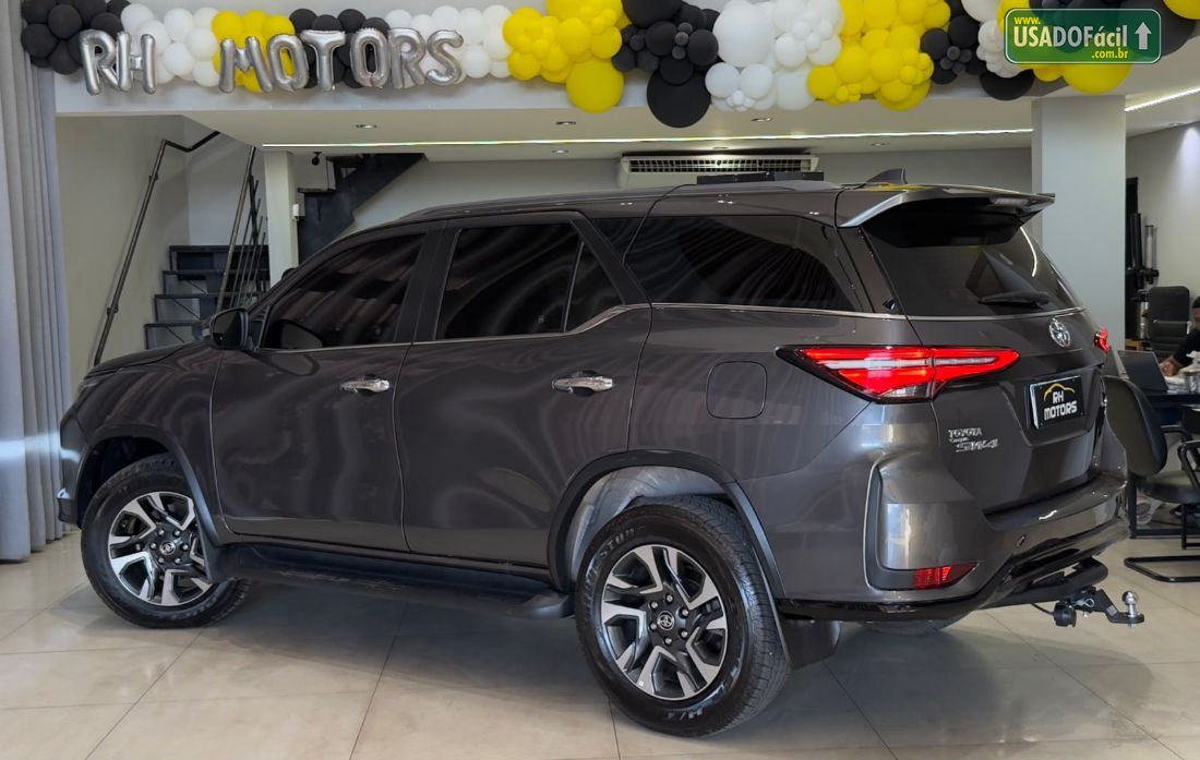 Toyota Hilux SW4 SRX Platinum 2.8 4x4 Turbo Automático Diesel 2024/2025 — foto 6 de 13