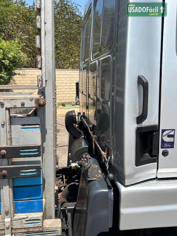 FORD Cargo 815 S Turbo 2P Diesel 2011/2012 — foto 7 de 28