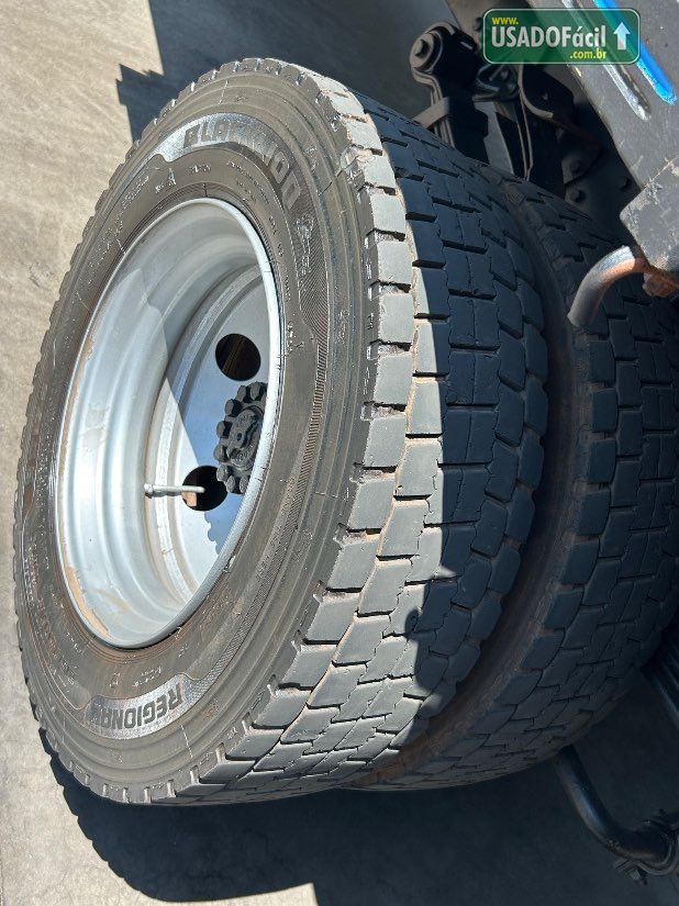 FORD Cargo 815 S Turbo 2P Diesel 2011/2012 — foto 13 de 28