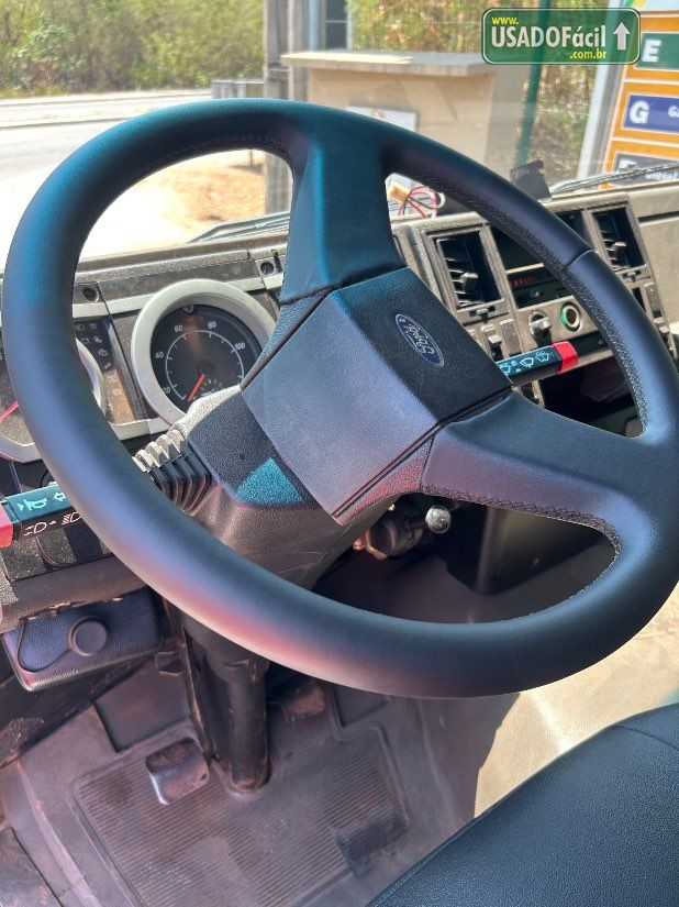 FORD Cargo 815 S Turbo 2P Diesel 2011/2012 — foto 19 de 28