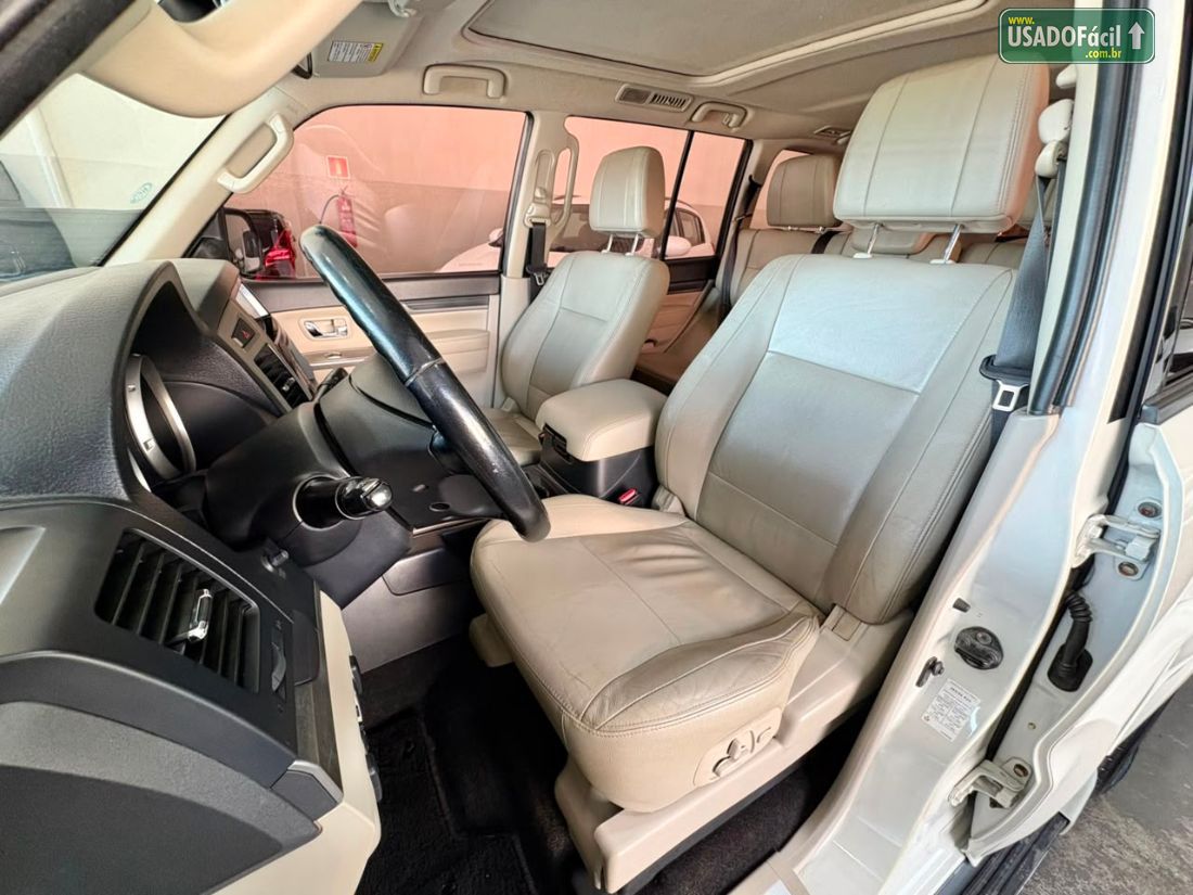 Mitsubishi Pajero HPE Full 3.2 4x4 Turbo Intercooler Automático Diesel 2016/2017 — foto 13 de 16