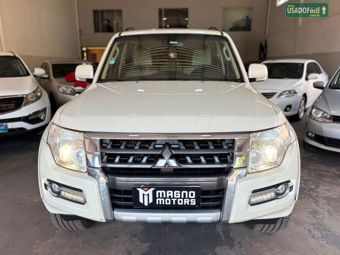 Mitsubishi Pajero HPE Full 3.2 4x4 Turbo Intercooler Automático Diesel 2016/2017 — foto 2 de 16