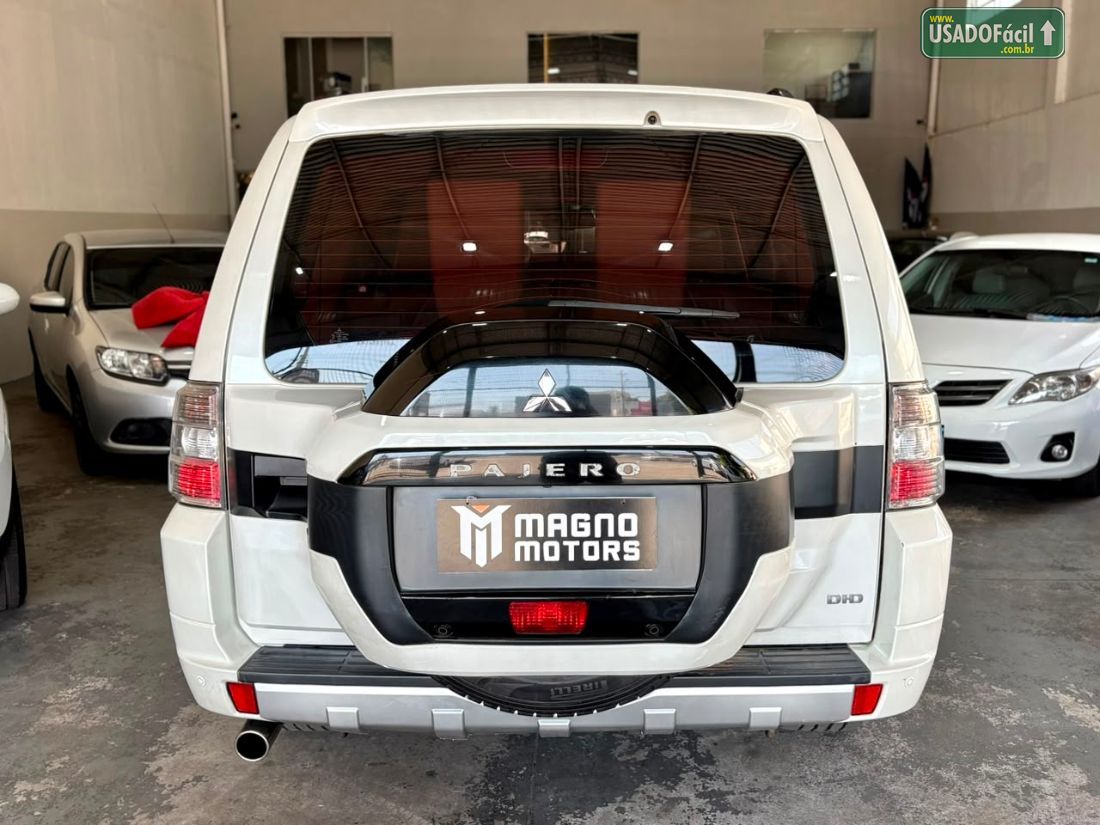Mitsubishi Pajero HPE Full 3.2 4x4 Turbo Intercooler Automático Diesel 2016/2017 — foto 5 de 16