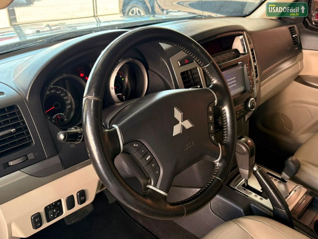 Mitsubishi Pajero HPE Full 3.2 4x4 Turbo Intercooler Automático Diesel 2016/2017 — foto 8 de 16