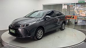 Yaris Sedan XS 1.5 Automático Flex