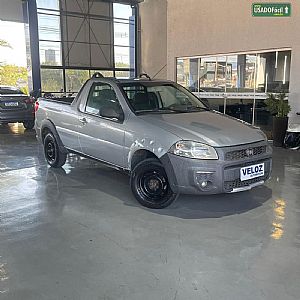 Strada Adventure Locker Ce 1.8 Flex 2017/2017 em Cuiabá - MT