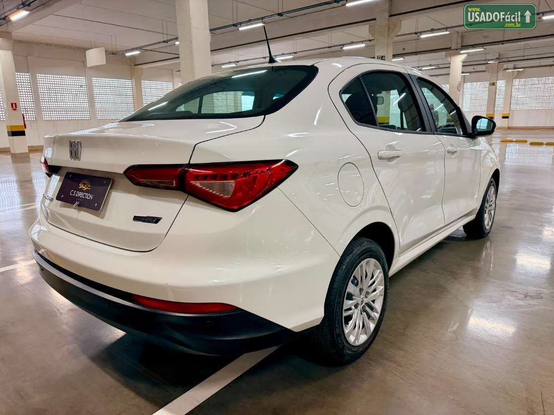 Fiat Cronos Drive 1.3 Mecânico Flex 2023/2023 — foto 5 de 14