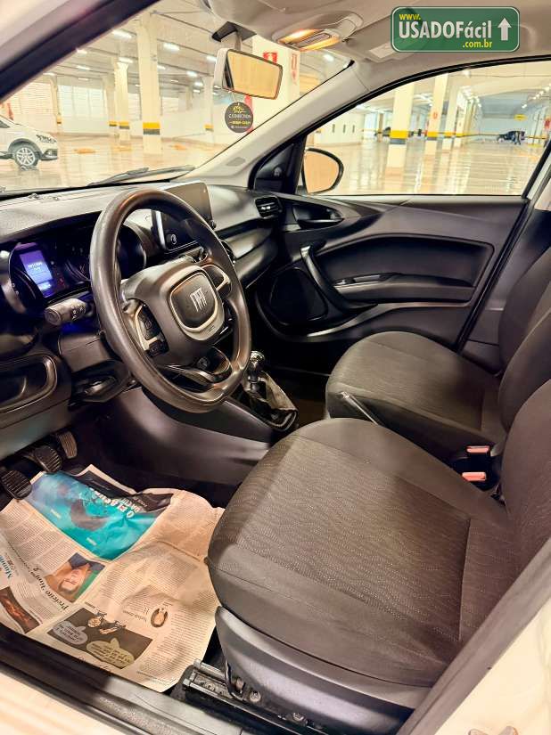 Fiat Cronos Drive 1.3 Mecânico Flex 2023/2023 — foto 7 de 14