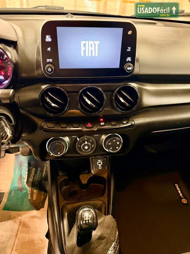 Fiat Cronos Drive 1.3 Mecânico Flex 2023/2023 — foto 10 de 14