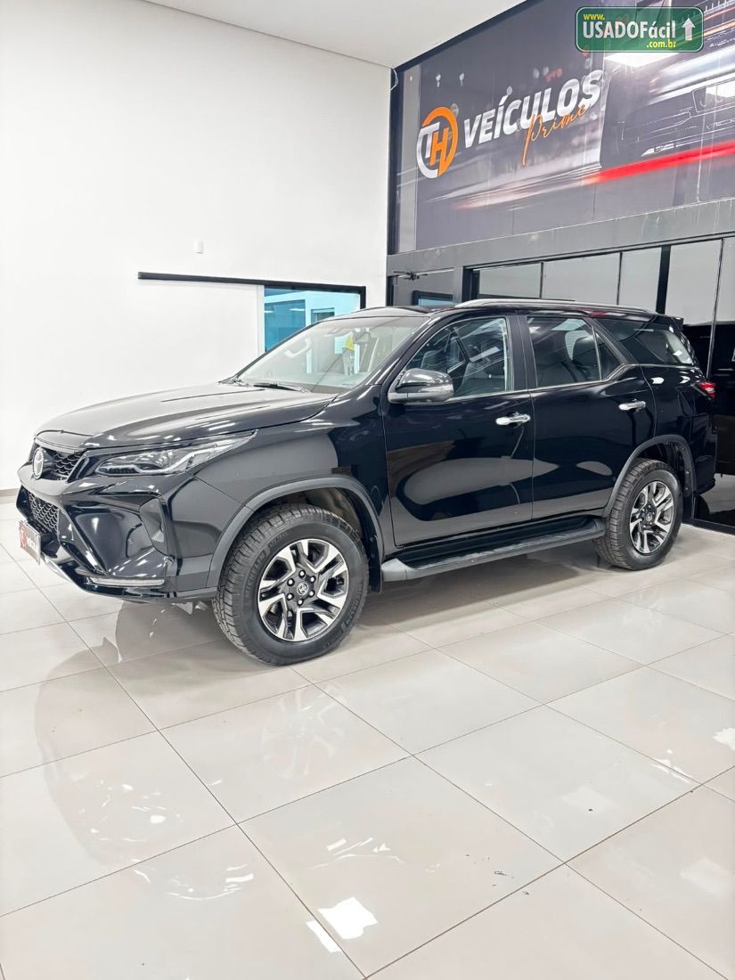 Toyota Hilux SW4 SRX Platinum 2.8 4x4 Turbo Automático Diesel 2023/2024 — foto 5 de 24