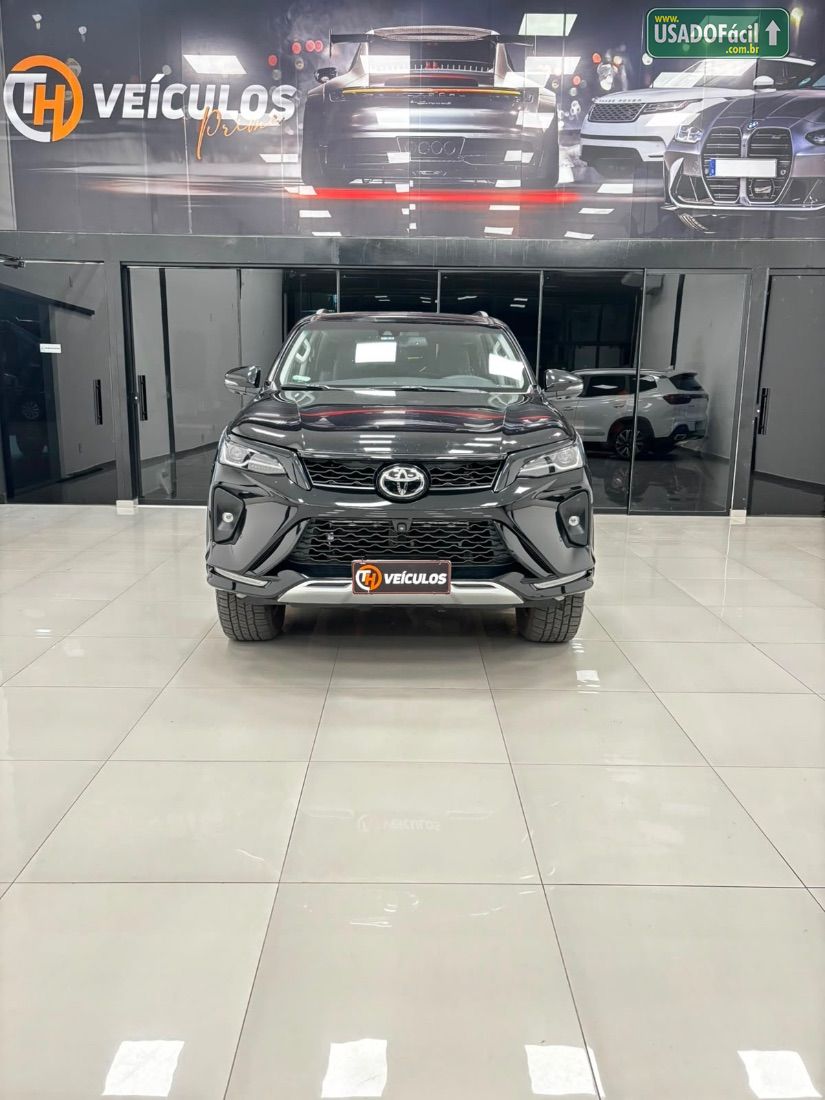Toyota Hilux SW4 SRX Platinum 2.8 4x4 Turbo Automático Diesel 2023/2024 — foto 8 de 24