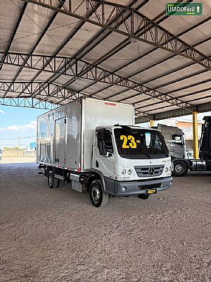 Mercedes 1017 Ce 2023/2023 em Sinop - MT