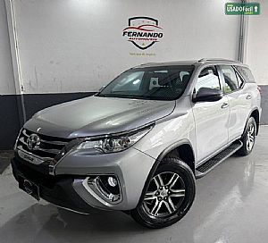 Hilux Sw4 Srv 4x2 2.7 Automático Flex 2019/2020 em Cuiabá - MT