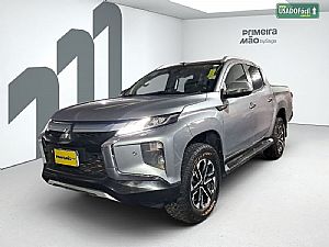 L200 Triton Sport Hpe-s 2.4 Turbo Diesel Cd 4p 4x4 Automático 2024/2025 em Cuiabá - MT