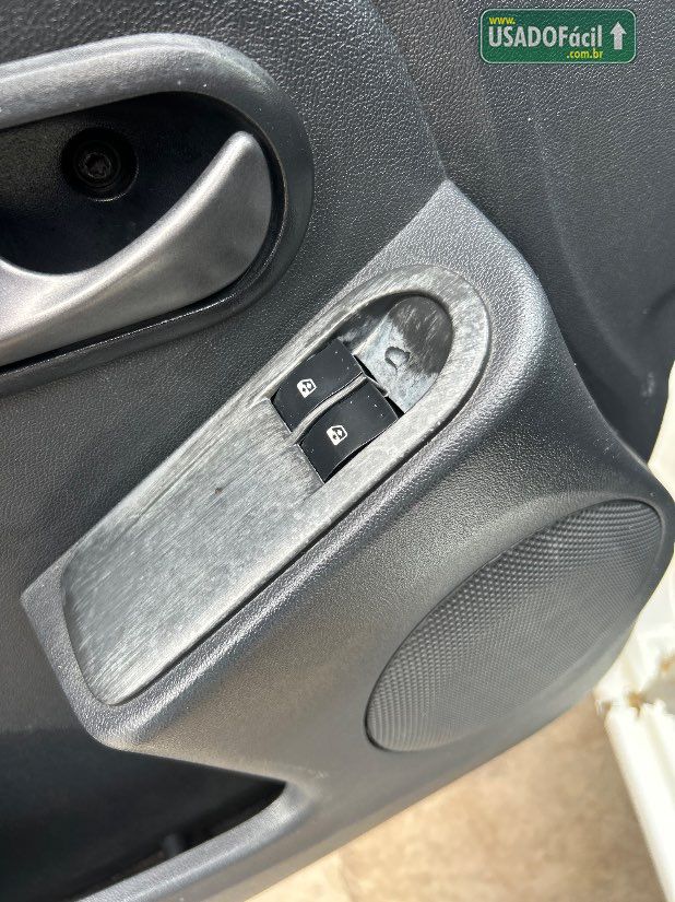 Renault Sandero TechRun 1.0 Hi-Flex 5P 2013/2014 — foto 12 de 16