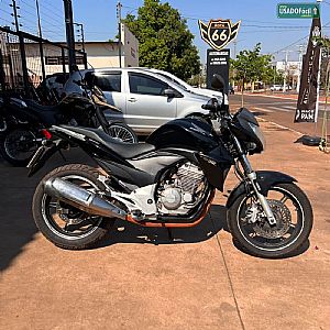 Cb 300r 2013/2014 em Rondonópolis - MT