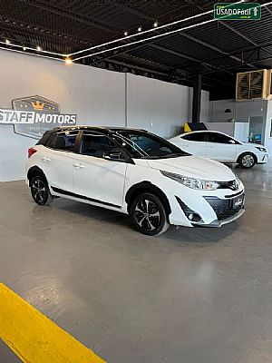 Yaris Hatch X-Way Connect 1.5 Automático Flex