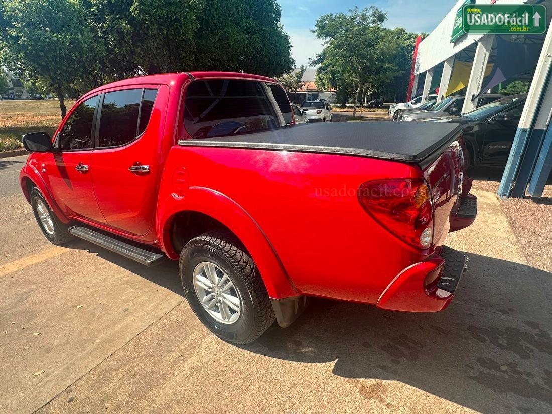 MITSUBISHI L200 Triton HPE CD 3.2 Turbo Intercooler Mecânico Diesel 2014/2015 — foto 4 de 17