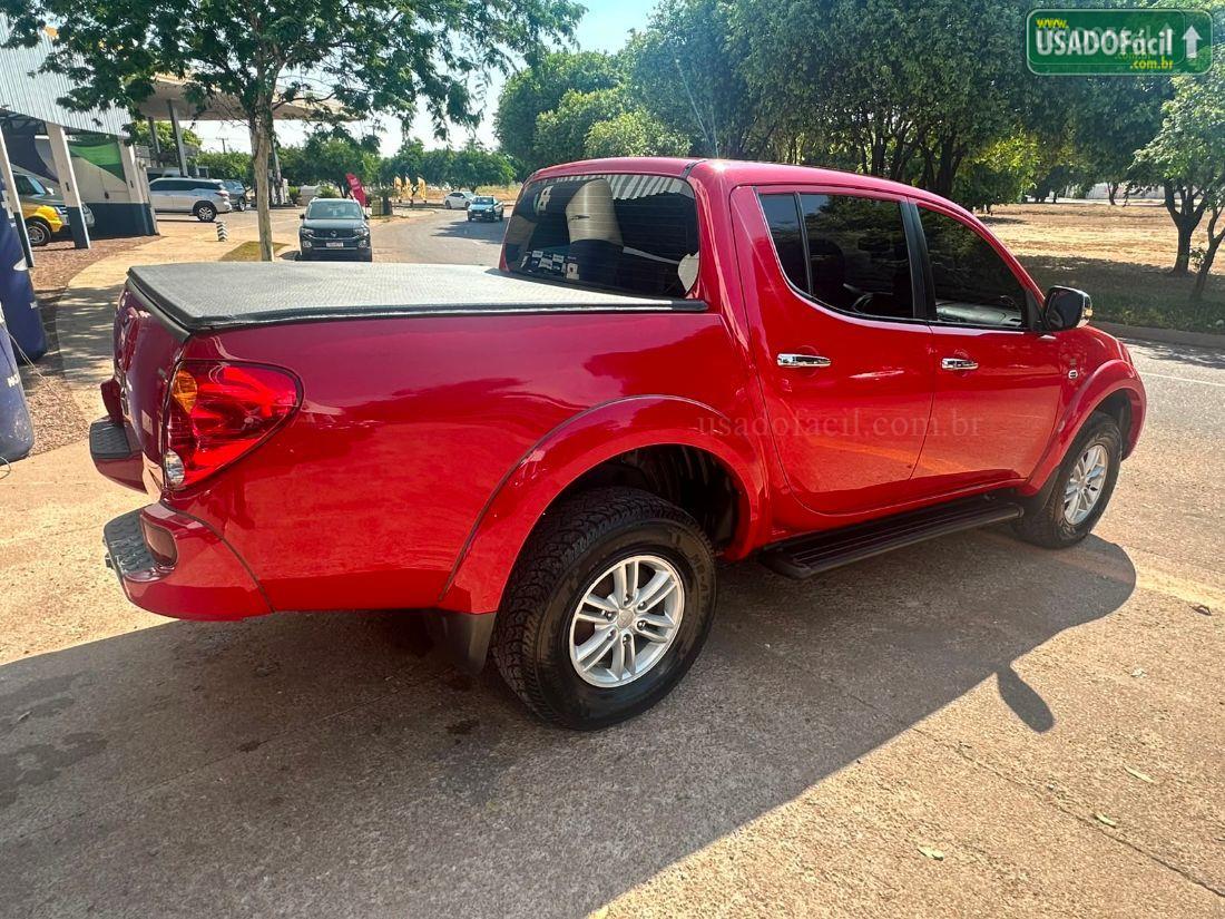 MITSUBISHI L200 Triton HPE CD 3.2 Turbo Intercooler Mecânico Diesel 2014/2015 — foto 6 de 17