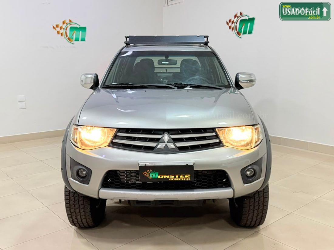 MITSUBISHI L200 Triton GLS CD 3.2 Turbo Intercooler Mecânico Diesel 2015/2015 — foto 2 de 15