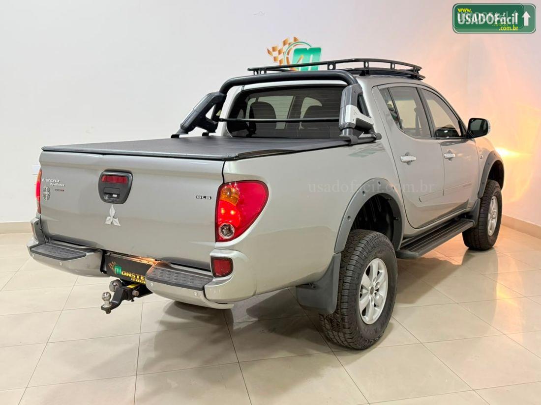 MITSUBISHI L200 Triton GLS CD 3.2 Turbo Intercooler Mecânico Diesel 2015/2015 — foto 4 de 15