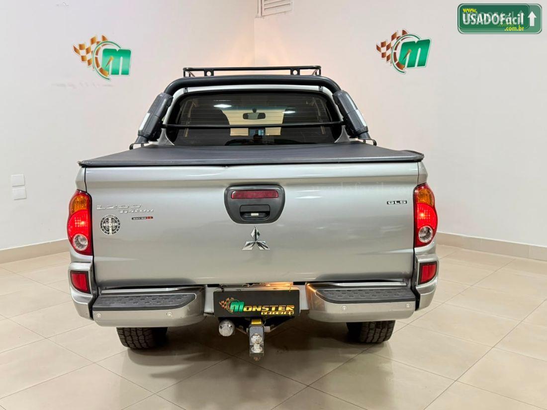 MITSUBISHI L200 Triton GLS CD 3.2 Turbo Intercooler Mecânico Diesel 2015/2015 — foto 5 de 15
