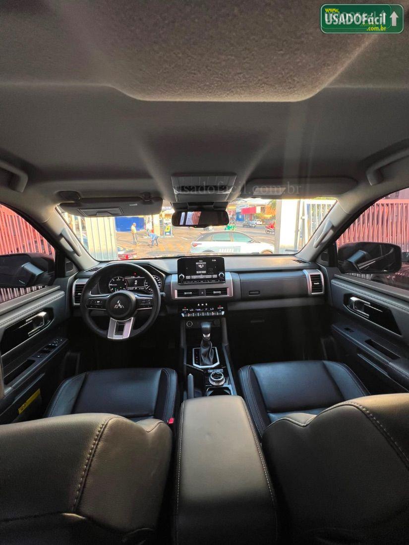 MITSUBISHI Triton HPE-S CD 2.4 4x4 Turbo Automático Diesel 2025/2026 — foto 6 de 11