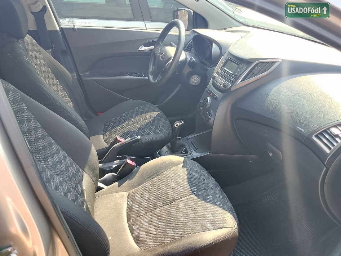 Hyundai HB20 Hatch Comfort 1.6 Mecânico Flex 2016/2016 — foto 6 de 11